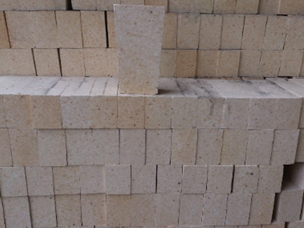 高鋁磚耐火溫度和氧化鋁含量的關系是怎樣的？